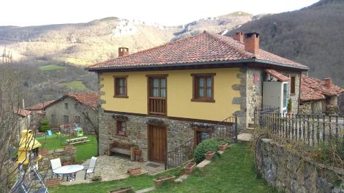 A szálláshely kívülről, Apartamentos Caloca in Pesaguero