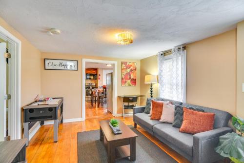 . Stunning Brockton Apt < 4 Mi to Westgate Mall!