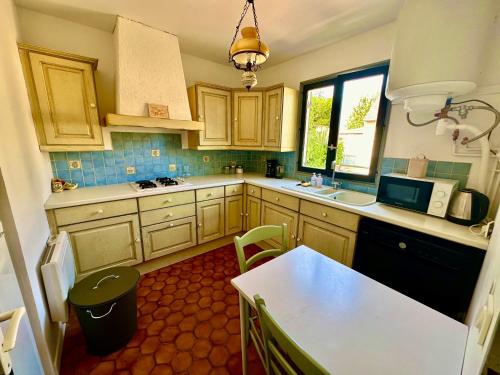 Bedrooms in a House in Quiet Village in Mereville