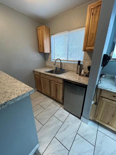 Budget Host Sierra Inn in بريسكوت