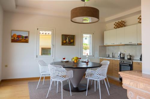 設施, Anasemia Villa Pelion in 阿諾萊高尼亞