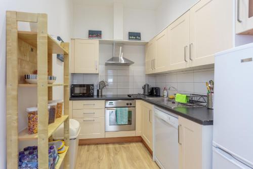Free Parking - City Centre - 2 Bedrooms - Sleeps 6, Edinburgh (fotografie 4)