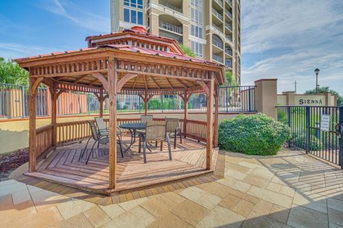 Sleek Gulfport Condo with Ocean Views and Pool Access! - image 11