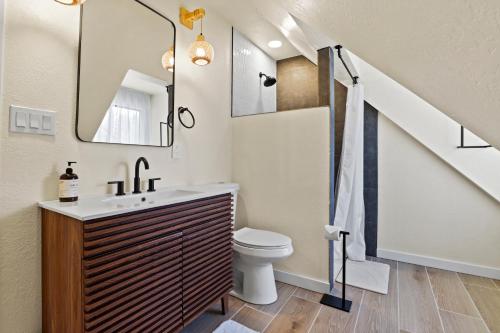 Cozy Modern Chalet in Strawberry