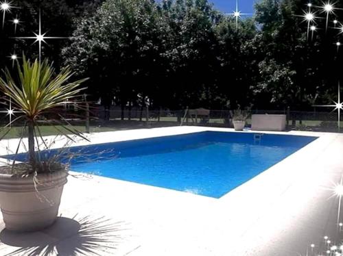 Hotel y Casa de Campo Oasis Campero - Ezeiza Aeropuerto -San Vicente in San Vicente