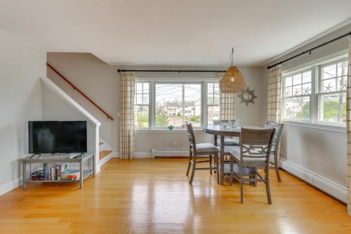 Walk to Beaches Sunny East Haven Home with Grill in East Haven