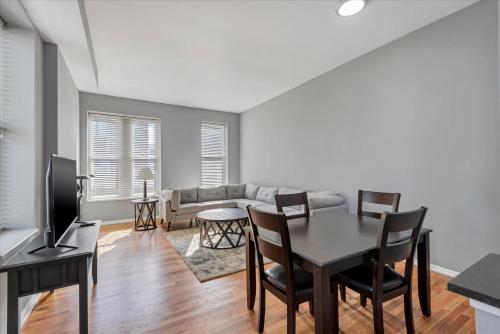 Amazing Recently Rehabbed STL Unit in Prime Soulard Location 713a near Anheuser-Busch Sörfőzde