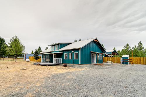 Unique Country Farmhouse Near Lake Roosevelt in Davenport (WA)