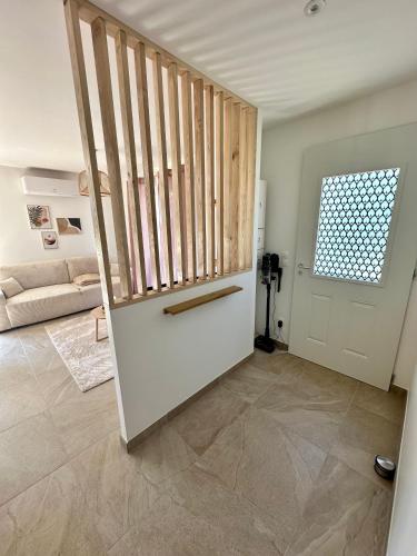 Maison neuve, cadre apaisant,jacuzzi et piscine in ฟิแฌค