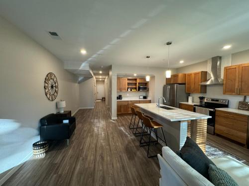 Unwind in Style at Fargo's Hidden Gem! #102