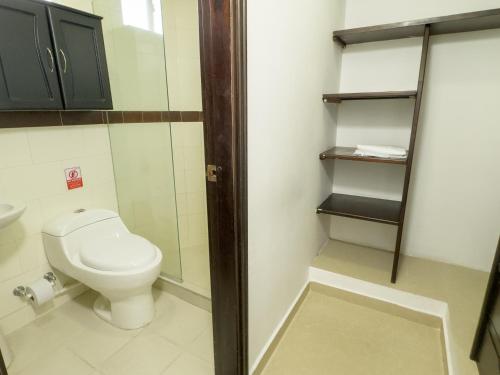 One-Bedroom Apartment image 8