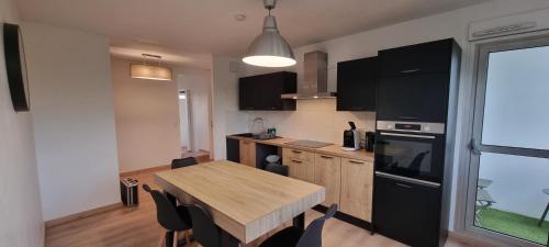 Chambres avec salle d'eau privative dans appartement partagé, Toulouse