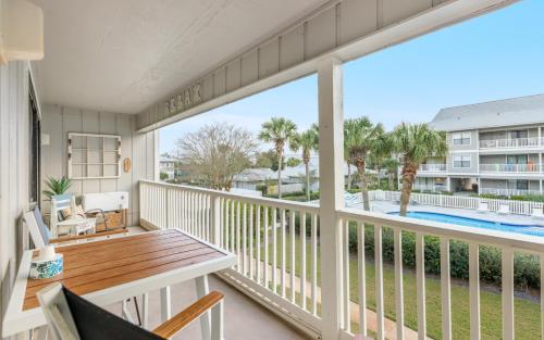 Beachwood 12E by Oversee 30A