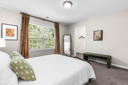 Charming 5bd - BBQ - Deck- 4mins Duke University, Durham