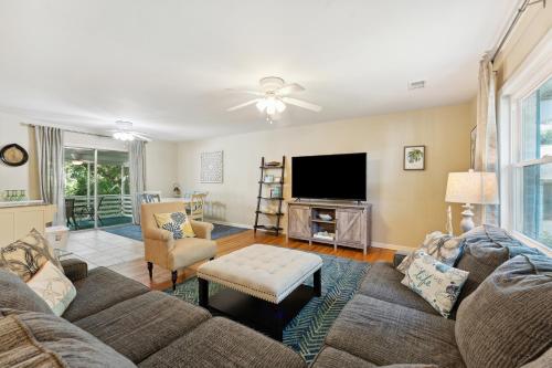 1010 E Ashley - Two Kitchens - Steps to Beach, Folly Beach (fotografie 9)