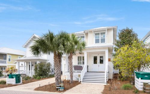 The Sand Bar by Oversee 30A in Santa Rosa Beach, USA