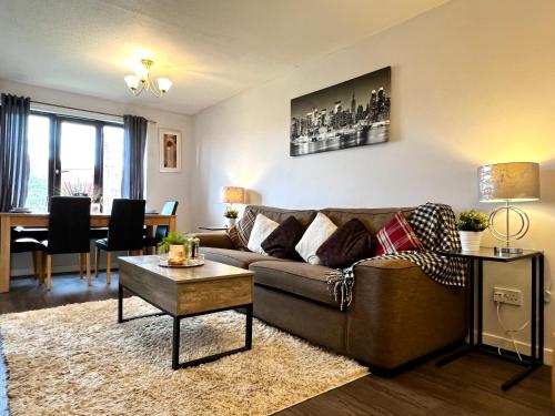 Cityview Retreat - 2-Bed Apartment - Free Parking, Glasgow (photo 5)