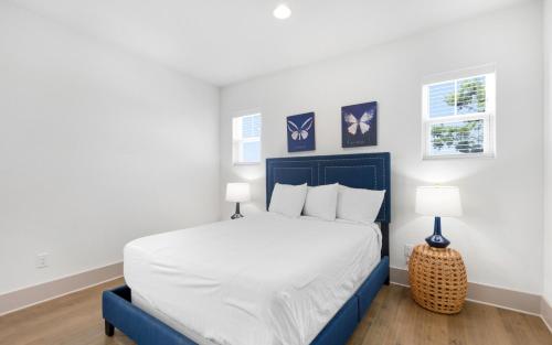 Honeybee By The Sea by Oversee 30A in Santa Rosa Beach, USA