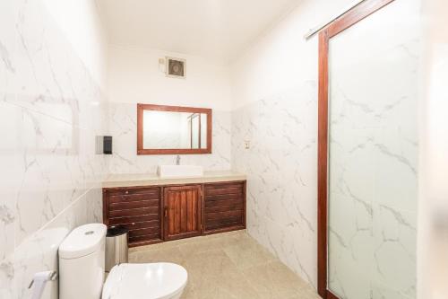 Standard Room 2 image 5
