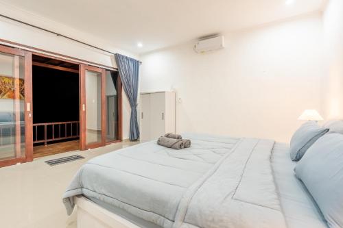 Standard Room 2 image 9