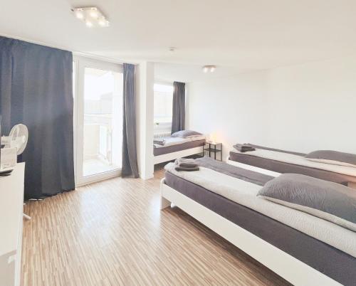 Home4Now DOR03 Monteursunterkunft in Dormagen I 3 Schlafzimmer fur 6 Personen I Kuche I SmartTV I Wi in Dormagen