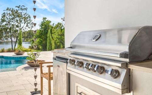 Three Hundred by Oversee 30A Three Hundred by Oversee 30A