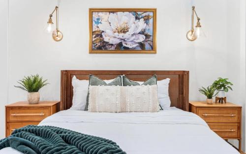 Three Hundred by Oversee 30A Three Hundred by Oversee 30A