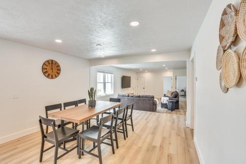 Charming Middlebury Retreat w/ Patio & Fire Pit in Middlebury (IN)
