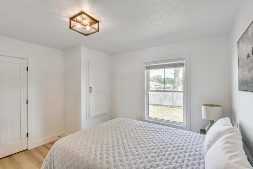 Charming Middlebury Retreat with Patio and Fire Pit