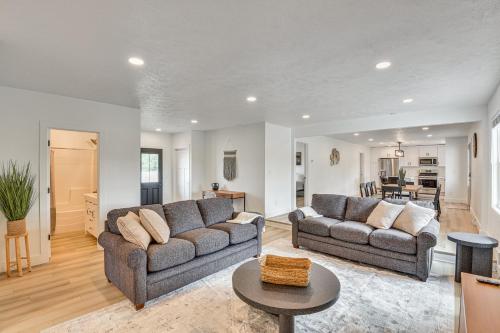 Charming Middlebury Retreat w/ Patio & Fire Pit in Middlebury (IN)