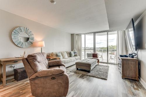 2 Mi to Ocean Waterfront North Myrtle Beach Condo 2 Mi to Ocean Waterfront North Myrtle Beach Condo