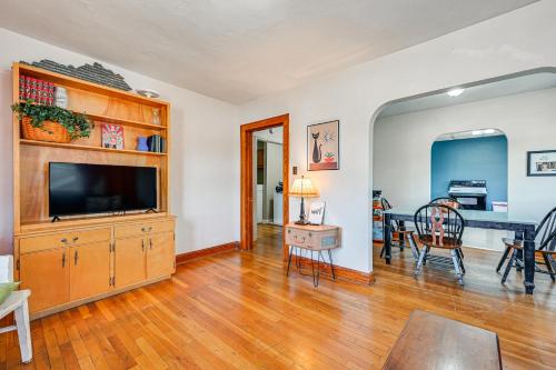 Cozy Apartment Near Mammoth Cave National Park! in Horse Cave, USA