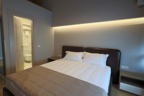 Hotel Vila 101-New Bazaar, Tirana (zdjęcie 9)