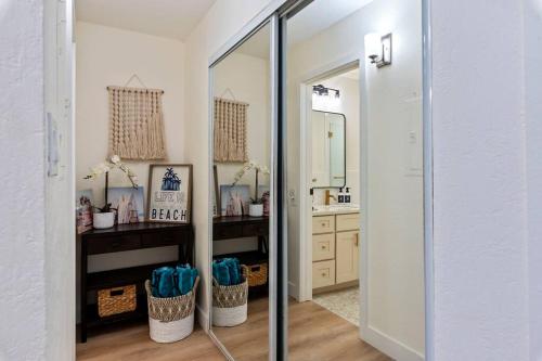 Kihei Bay Surf 140 - Remodeled ground floor Kihei gem across from beach Kihei Bay Surf 140 - Remodeled ground floor Kihei gem across from beach