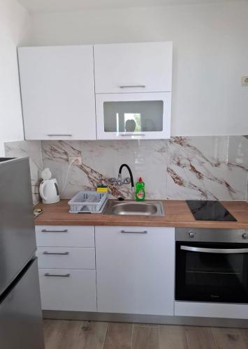 Apartment Drace 4550a - image 4
