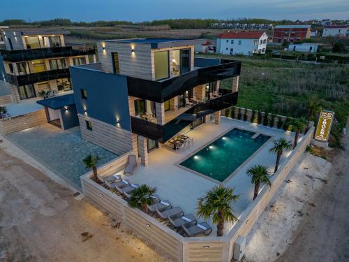 Seaside luxury villa with a swimming pool Privlaka Zadar - 23517 - image 3