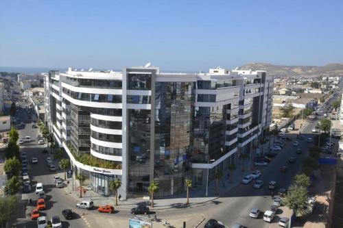 Luxury apartment in Agadir center in 아바투아