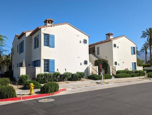 Legacy Villas 3 Bedroom 3 Bath Near Main Pool and Gym in La Quinta, USA