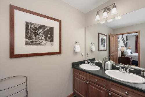 Value Unit 1422 - 2BR - Zephyr Mountain Lodge condo in Winter Park