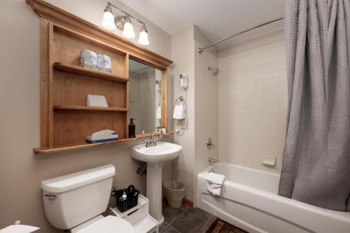 Value Unit 1422 - 2BR - Zephyr Mountain Lodge condo in Winter Park