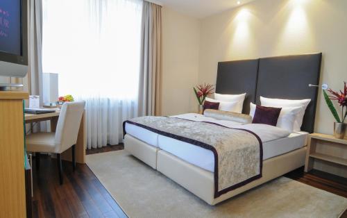 Hotel Merkur - Superior - image 2