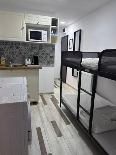 Heights Accommodation City Center - image 2