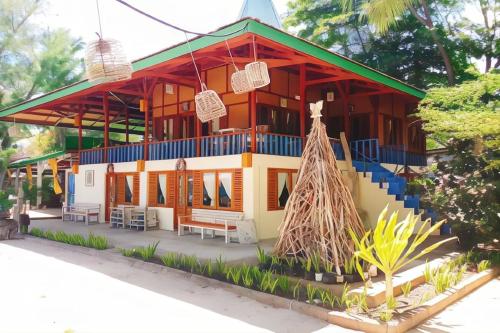 Cemara Beachfront Suite, Sumba Timur