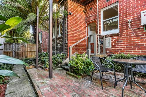 Large 3 Bed Art Deco Apartment in Camberwell in 坎伯威爾