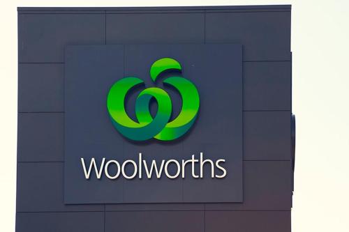 Large 3 Bed Art Deco Apartment in Camberwell