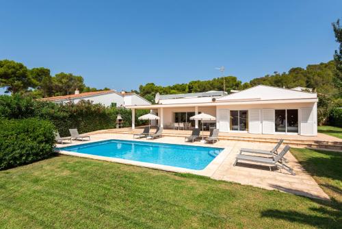  Villa Lola in Santo Tomás