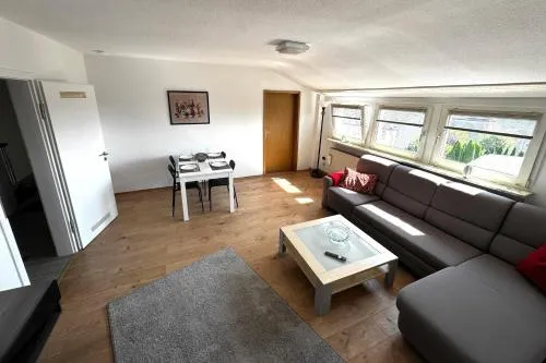 VAZ Apartments Schürmann für Monteure, Küche, WLAN, Parkplatz, Autobahnnah in Remscheid, Deutschland