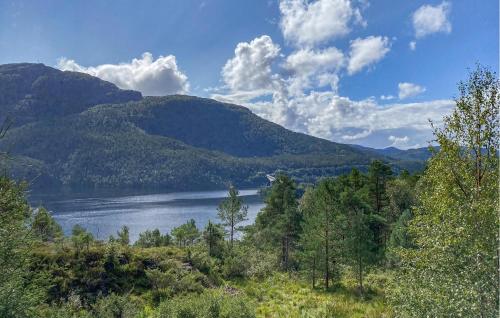 3 Bedroom Nice Home In Florø 3 Bedroom Nice Home In Florø