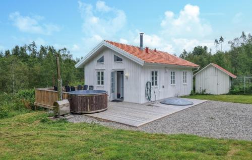 . Beautiful Home In Gislaved With Wifi