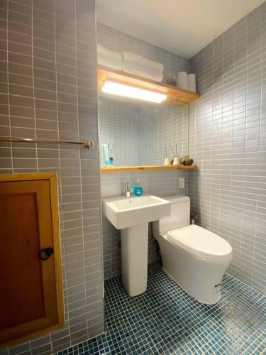 Hanok JAE ㅡ 4BR 2Bath ㅡ 9min from Anguk STN - Фото 4